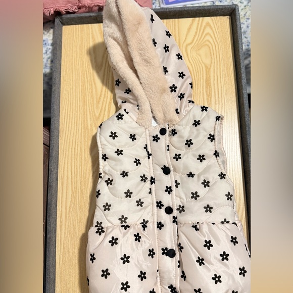 Floral Hooded Vest with Black Buttons - Picture 1 of 1